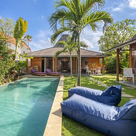 Villa Du Bah - Family Gateway 3Br Villa 12Min To Beach With Private Pool And Parking Kerobokan  Exterior photo